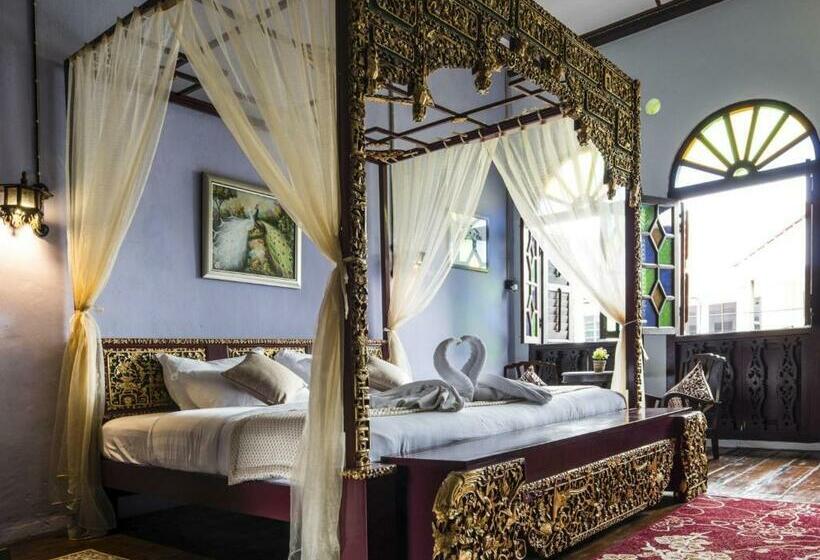 Стандартный Номер Кровать Кинг, Kelantan House