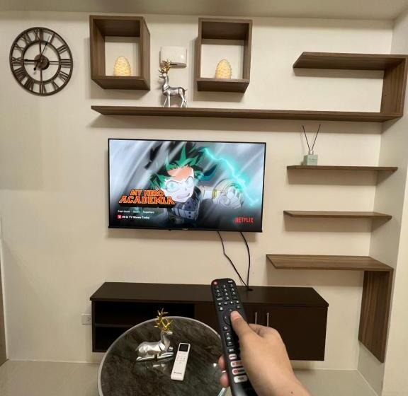 إستديو قياسى مزود بشرفة, Inspiria Tower Condominium 1126