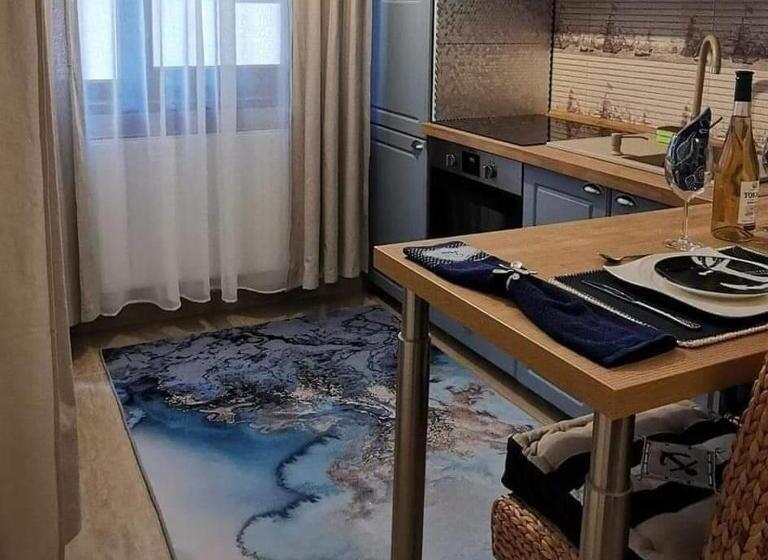 Студия Deluxe, Studio Maritime