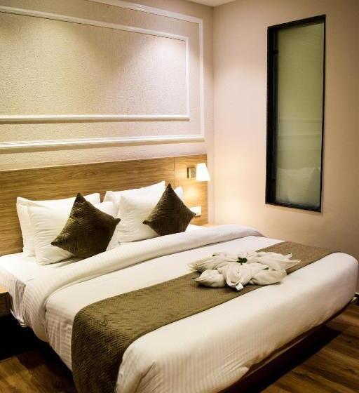 스탠다드 룸 킹사이즈 침대, Pride Hotel And Resort Rishikesh
