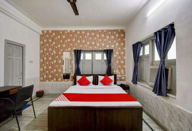 三人经典房间, Flagship Fantasy Stay Vibe
