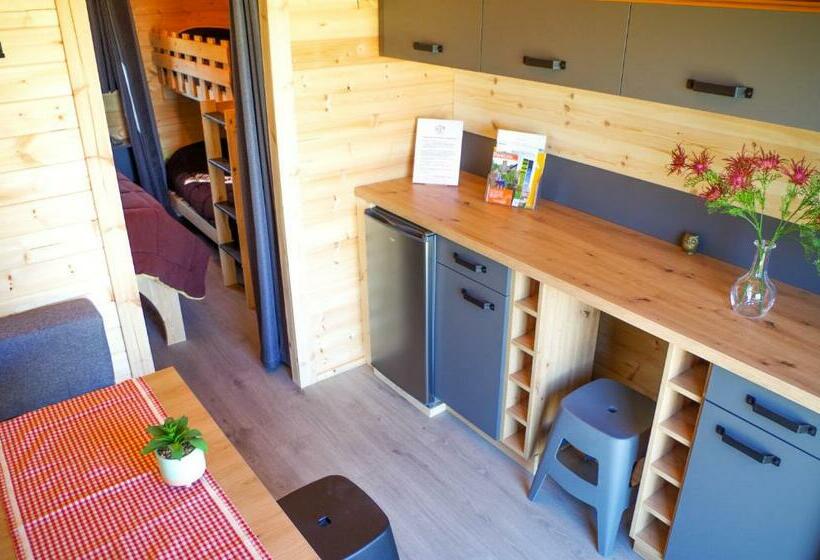 小室, Domaine Joseph Lafarge Wine Resort Oeno Tonneaux Expérience