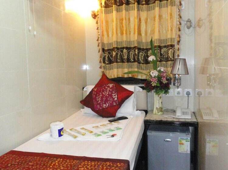 اتاق استاندارد, Paris Guest House