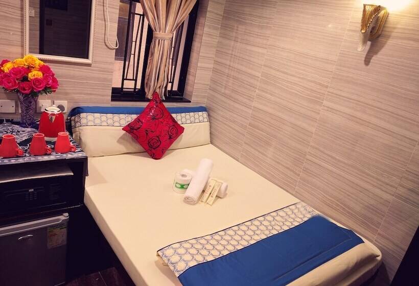 اتاق استاندارد, Paris Guest House