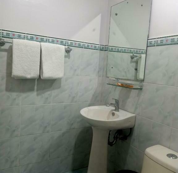 חדר אקונומי, The Gabriella Bed And Breakfast