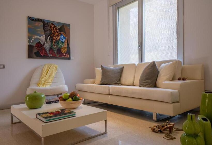 اتاق استاندارد, Casa Dell Arte Hotel Of Arts & Leisure