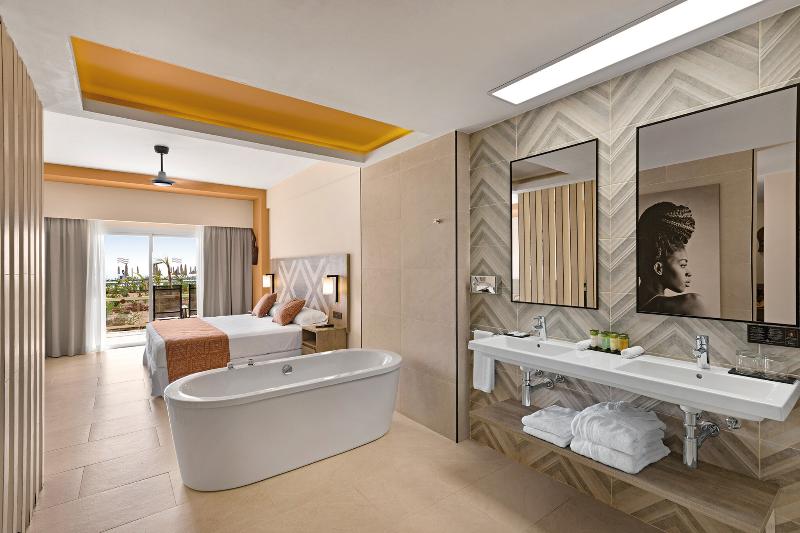 Четырехместный Номер Стандарт, Le Petit Hôtel Du Flouka