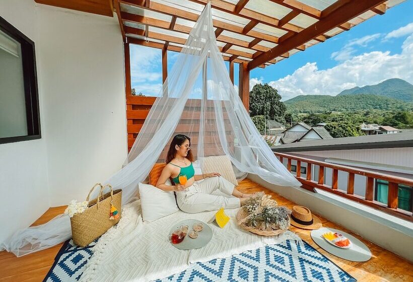 Люкс с Балконом, Pai Cherkaew Boutique House