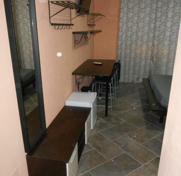Четырехместный Номер Стандарт, B&b Suite 123