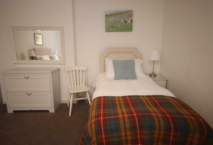 Family Suite, Inglestone House Guest House