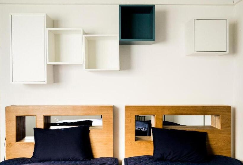 Quarto Estandar Banheiro Compartilhado, That House Hongdae