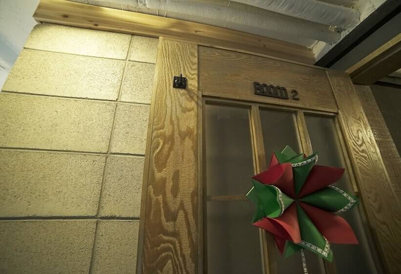 Quarto Deluxe, That House Hongdae