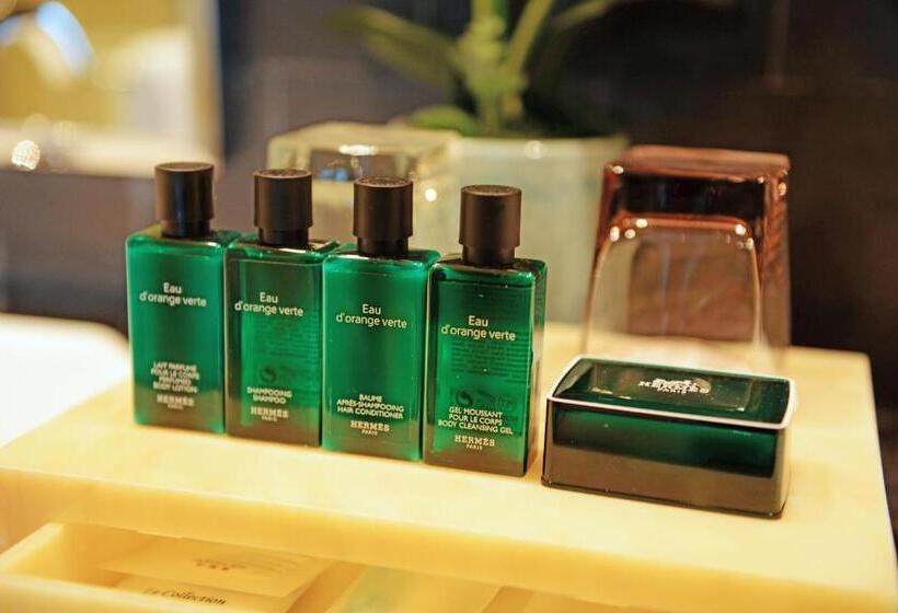 Quarto Classe Business, Felton Grand Hotel Chengdu