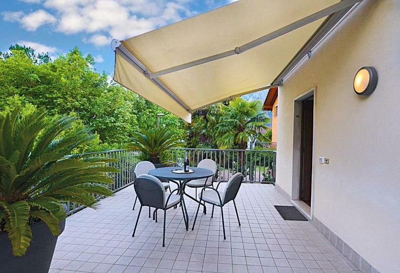 Apartament 2 Sypialnie z Tarasem, Villa Phoenix   Lake Apartments