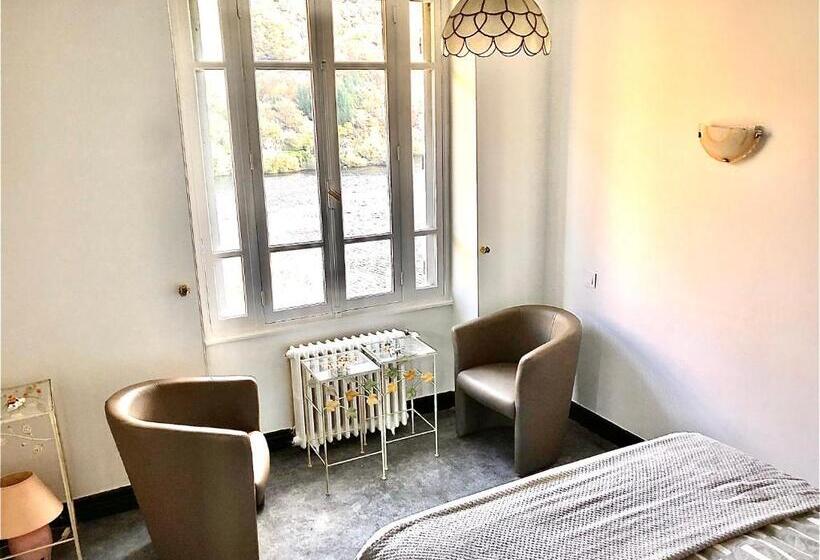レイクビュースタンダードルーム, Le Chambon, Chambres D Hôtes
