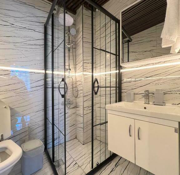 اتاق لوکس, Antalya B&b