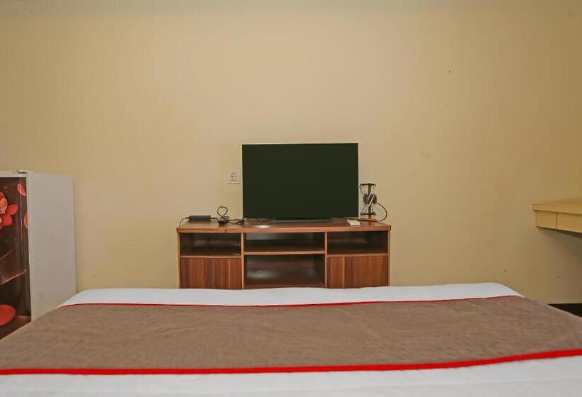 Номер Deluxe, Capital O 92625 19 Avenue Apartment