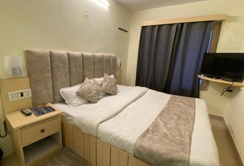 Номер Basic, New Meadows View