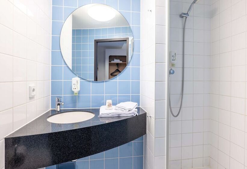 Номер Стандарт Трехместный, B&b Hotel Heilbronn