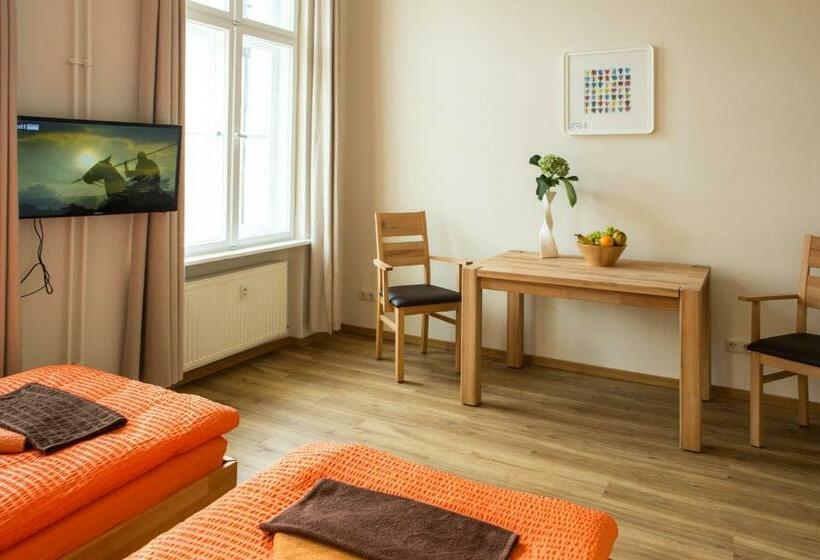 Студия Стандарт, Apartmentpension Am Stadtschloss