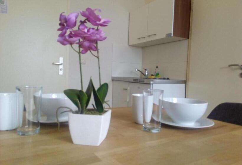 Трехместный Номер Базовый, Apartmentpension Am Stadtschloss