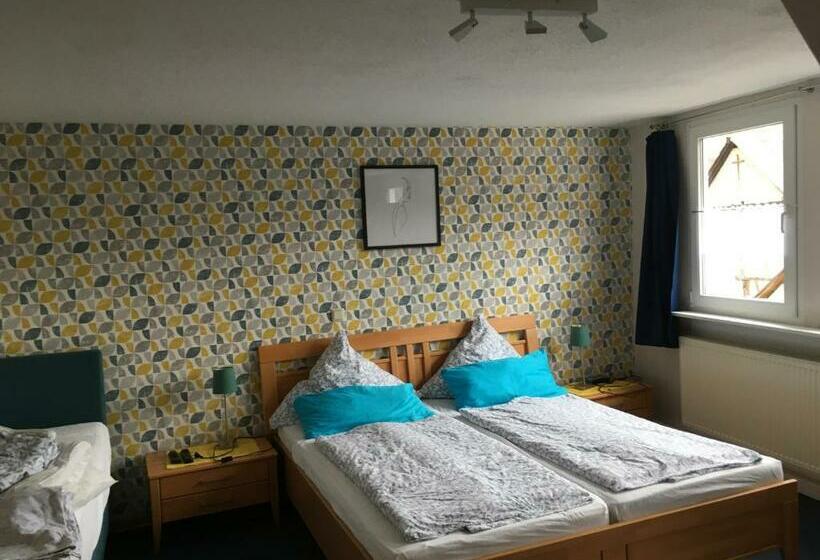 标准间, Haus Schwarzenberg
