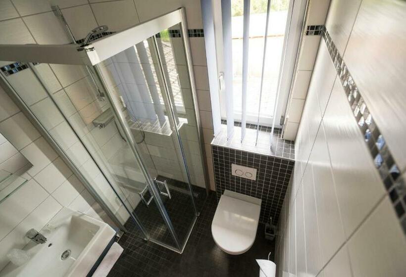 Номер Комфорт, Pension Am Brunnen