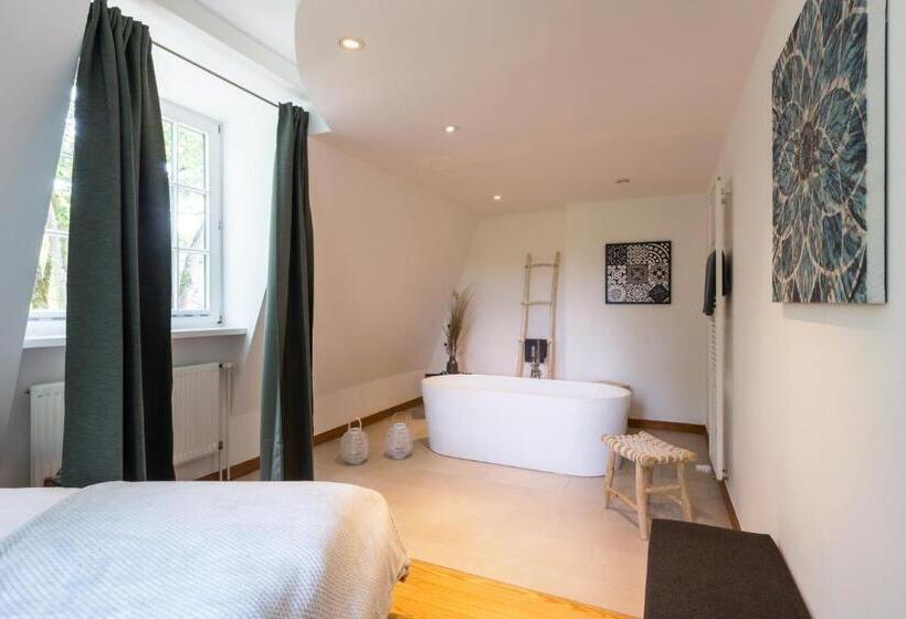 Люкс, Seehotel Villago
