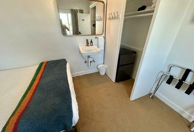 스탠다드 룸 공동 욕실, Sierra Motor Lodge   A Sierra Blue