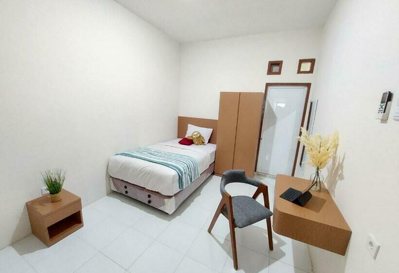Номер Стандарт Индивидуальный, Nines Residence Balikpapan