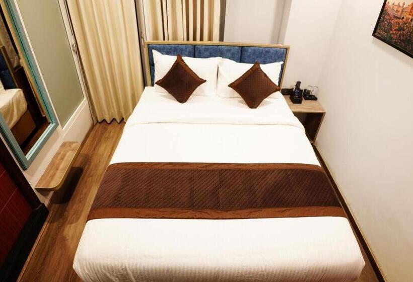 バルコニー付きスタンダードルーム, Dream Hotel   Richmond