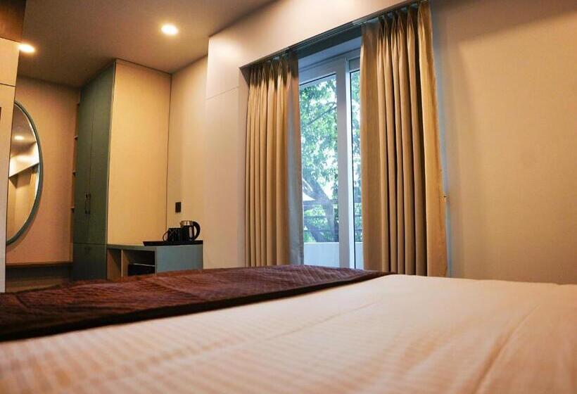 バルコニー付きスタンダードステューディオ, Dream Hotel   Richmond