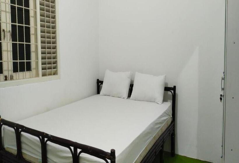 اتاق اکونومی, Spot On 92544 Senja Homestay