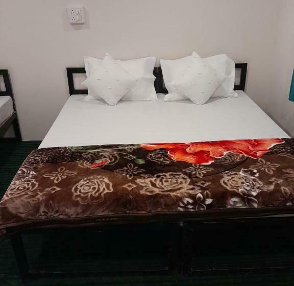 Номер Стандарт Вид на Сад, The Hill Mount Resort Shivpuri