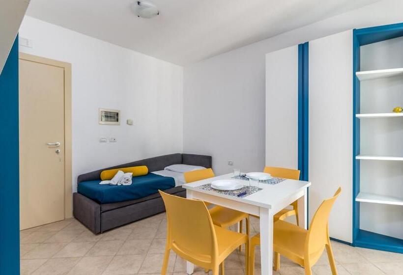استودیوی استاندارد, Calanca Apulian Residence
