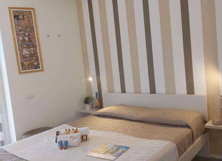 اتاق لوکس خانوادگی, Aurum Affittacamere