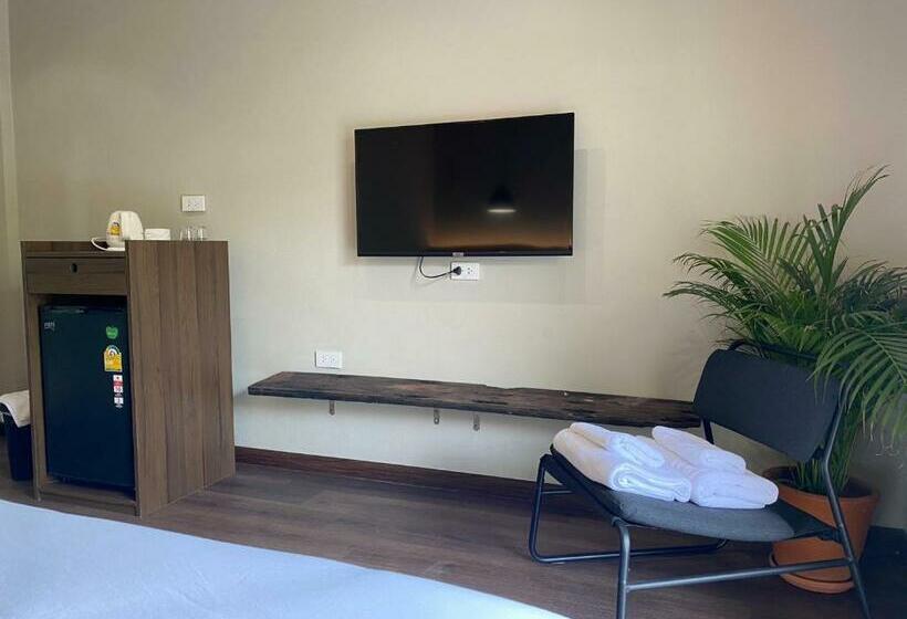 스탠다드 자쿠지 룸, Suncloud Hotel Koh Samet