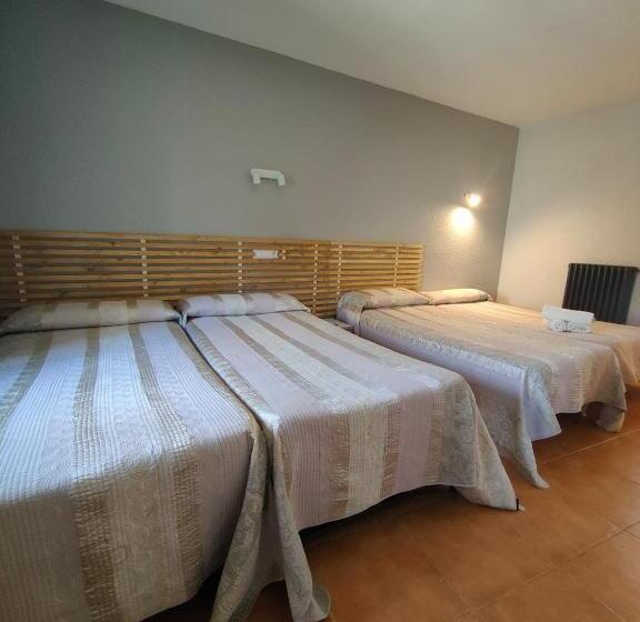 اتاق استاندارد چهار تخته, Acebo Plaza Mayor