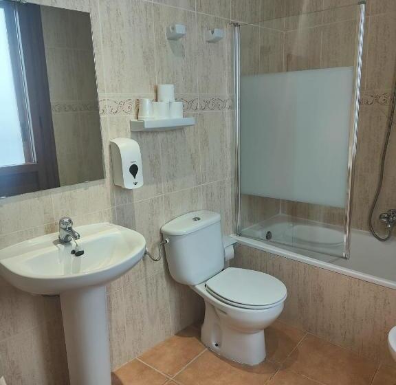 اتاق استاندارد یک نفره, Acebo Plaza Mayor