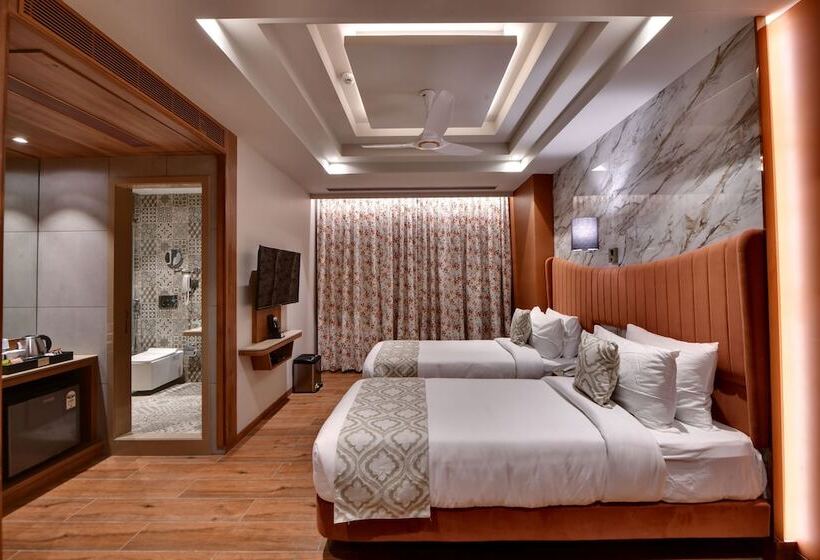 标准间, The Fern Shelter Resort Palghar