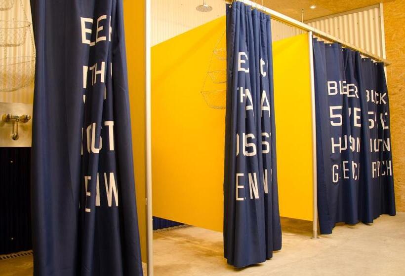 Номер Стандарт, Basecamp Bonn