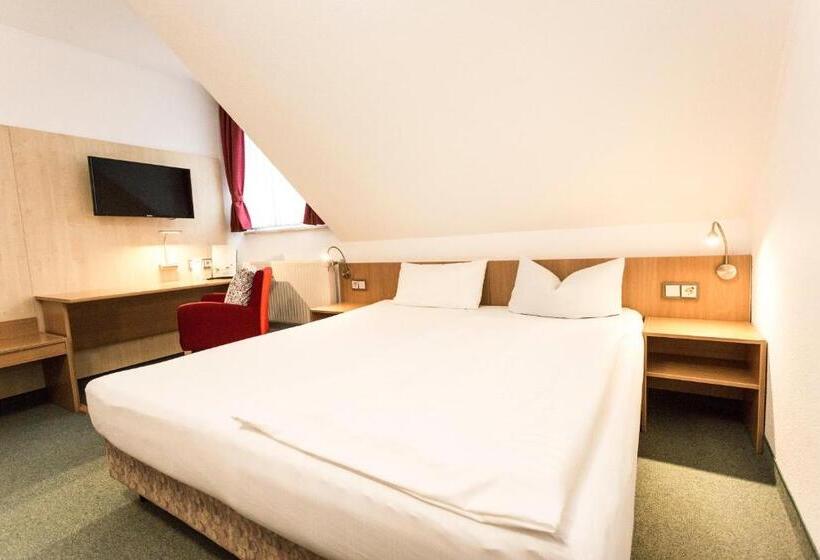اتاق استاندارد یک نفره, Pension & Restaurant Nordstern