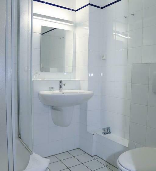 Номер Стандарт, Smart Hostel By Landgasthof Velber 24h7d