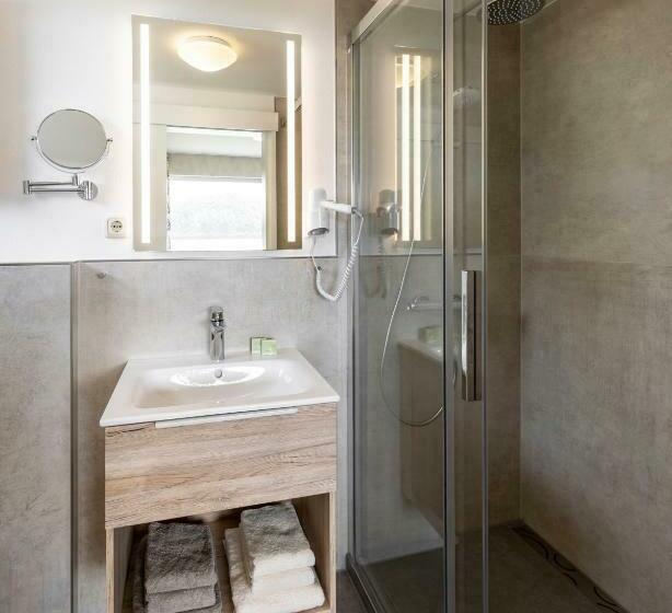 Номер Стандарт Вид на Море с Балконом, Plusnaturhotel Direkt Am Ederseeufer Waldhotel Wiesemann Und Ferienapartments