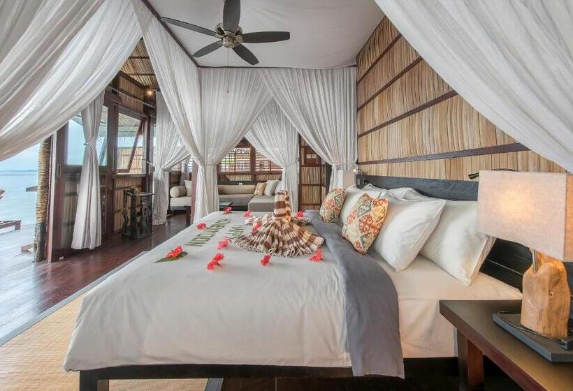 اتاق لوکس, Papua Paradise Eco Resort
