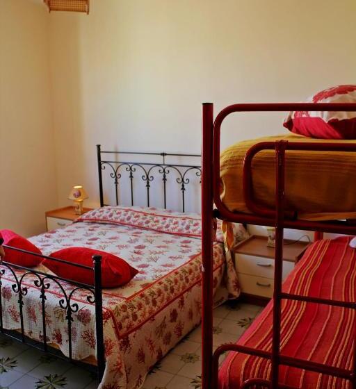 Дом 2 Спальни, Tea Isola Dino   Hotel & Home   Praia A Mare