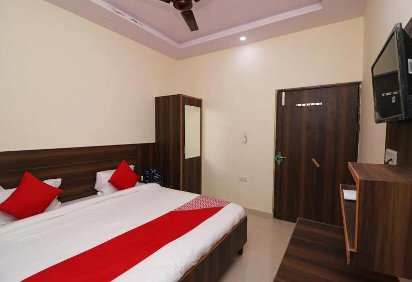 Трехместный Номер Классика, Oyo Grand Sudershan Hs