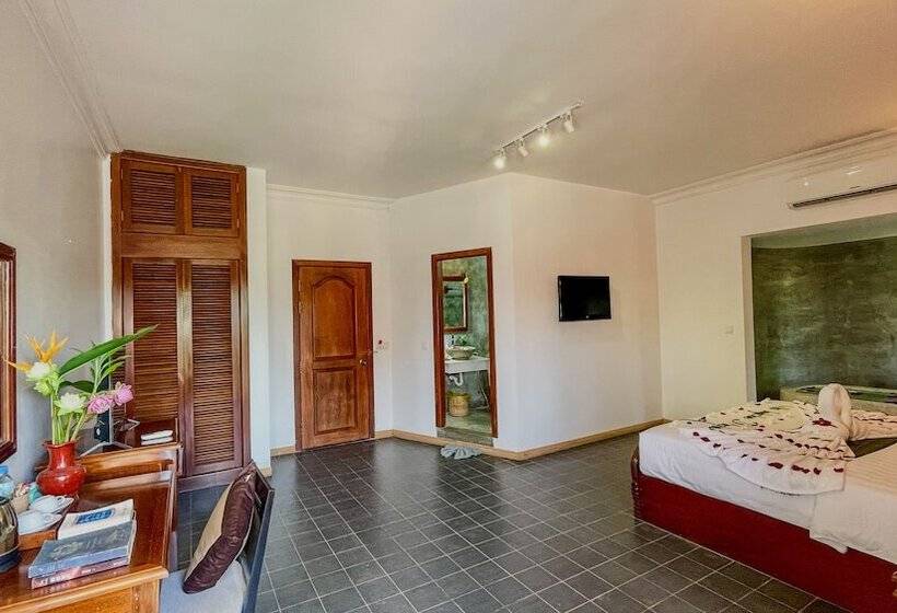 سوئیت با تخت بزرگ, Villa Indochine D Angkor