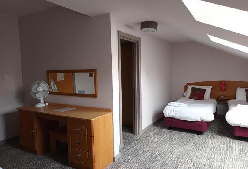 Семейный Номер, Corn Mill Lodge