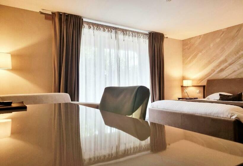 Номер Стандарт, Le Dormeur